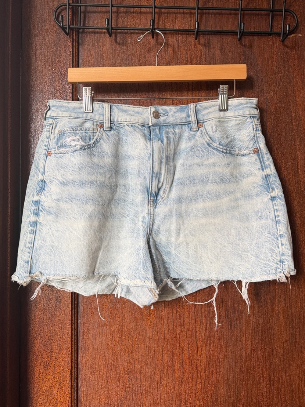American Eagle Outfitters Light Blue Distressed Denim Cutoff Shorts
